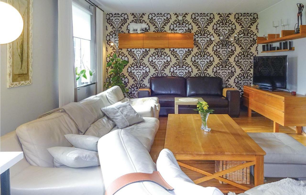 4 Bedroom Lovely Home In Hoeganaes Hoganas Exterior foto